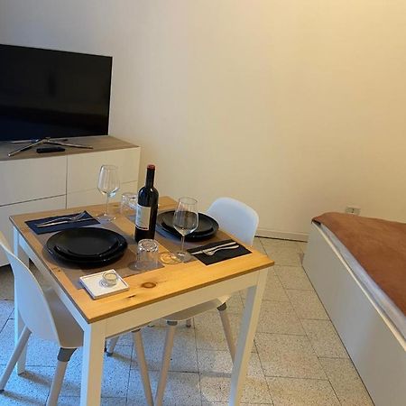 ミラノNavigli'S Studioアパートメント エクステリア 写真